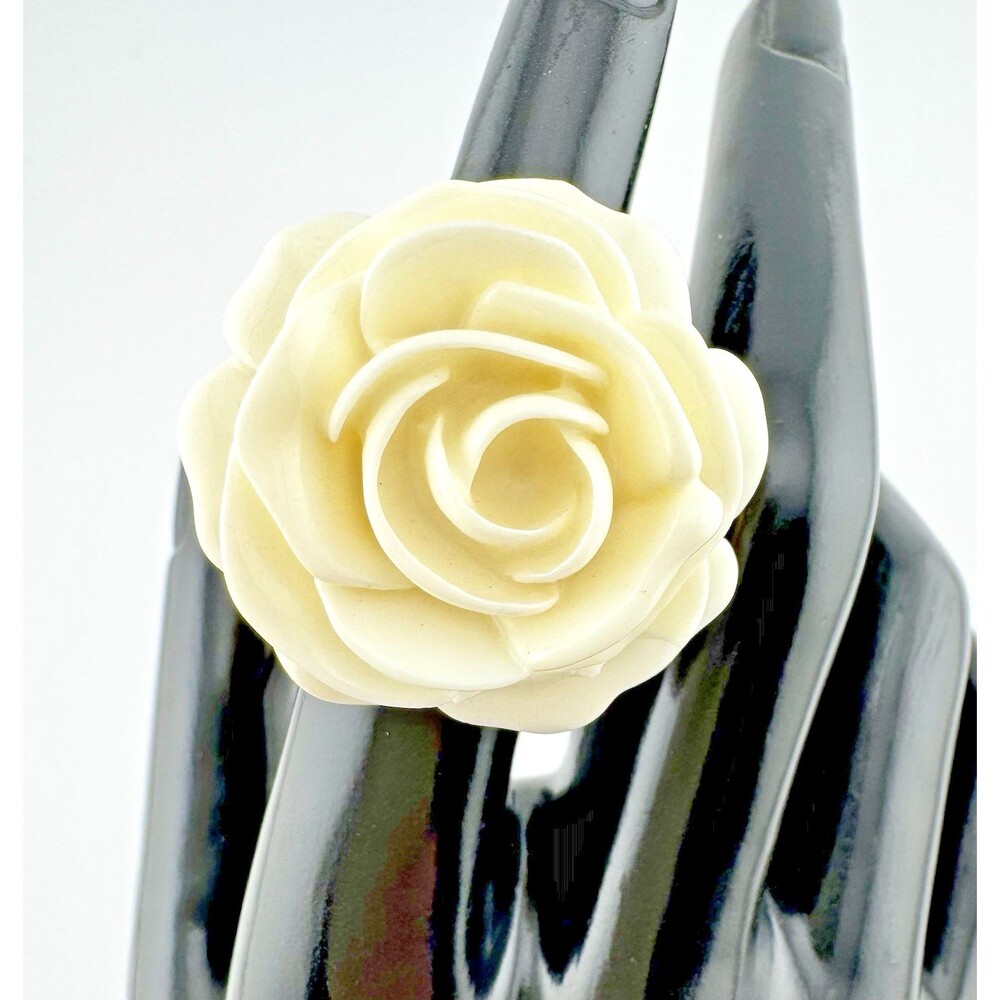 Vtg 1990's Kenneth Jay Lane KJL Rose Ring Size 5.75 White Cream Never Worn